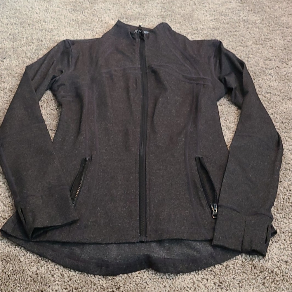 NWOT QueenieKe Athletic Jacket